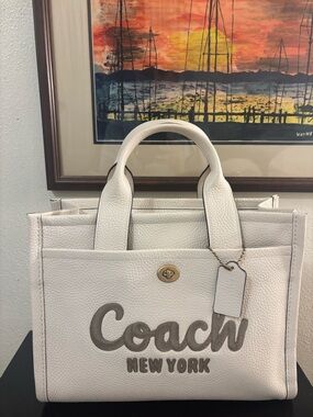 Authentic NWT Coach White Pebbled Leather Cargo Tote in Chalk